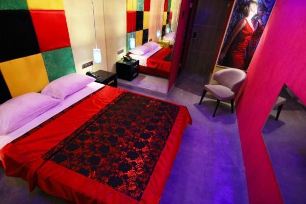 The Crystal Blue Xaidari Hotel Skaramangás المظهر الخارجي الصورة