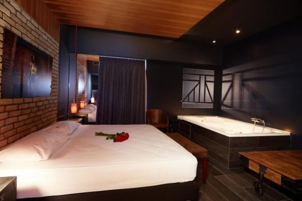 The Crystal Blue Xaidari Hotel Skaramangás المظهر الخارجي الصورة